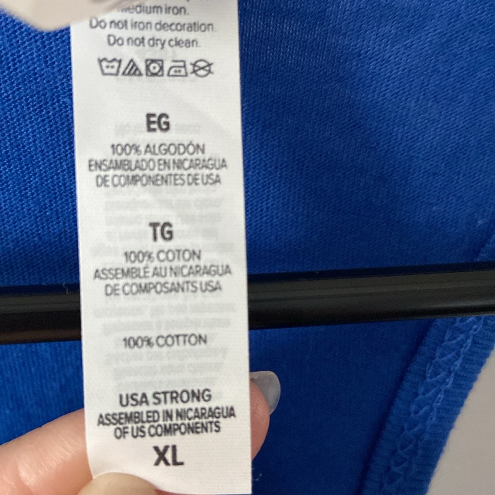 Goat Yoga Tank Top Size XL - Picture 4 of 5